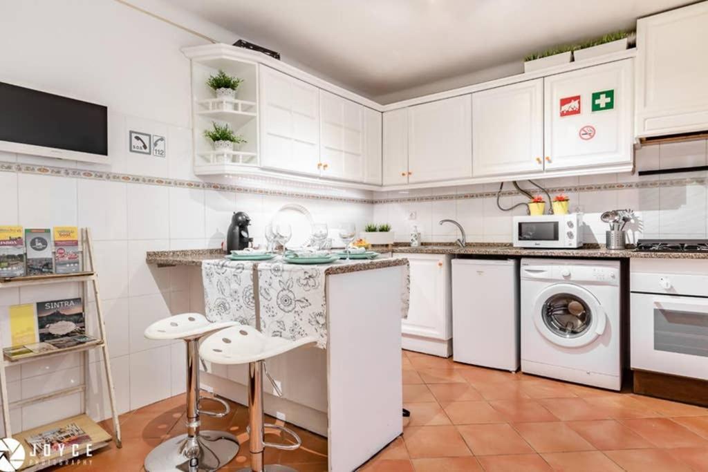 Lovelisbonapartments Cosy Apartment In Alfama Eksteriør billede